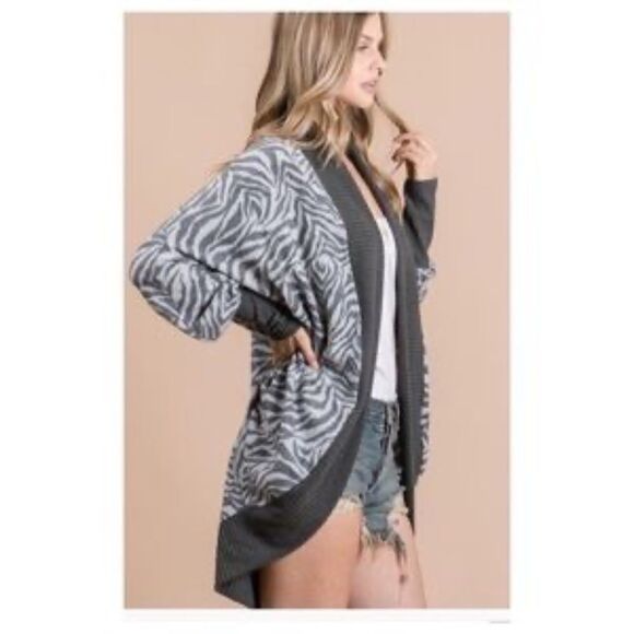 Brushed Zebra Dolman Sleeve Open Front Cardigan Small - Picture 4 of 9